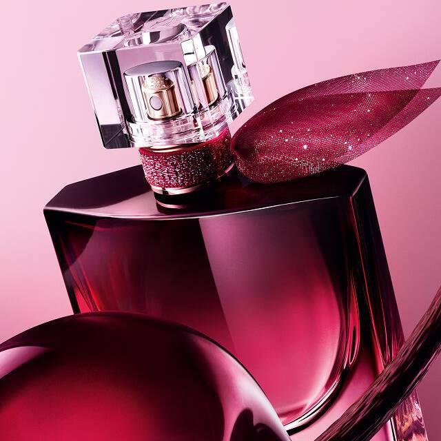 خرید اینترنتی عطر ادکلن لانکوم لا ویه است بل الکسیر وری چری | LANCOME La Vie est Belle L’ELIXIR VERY CHERRY 100ML EDP | فروشگاه آنلاین عطر فرانس شاپ | گالری عطر فرانس پاریس از بازار تهران با ارسال فوری و تخفیف ویژه